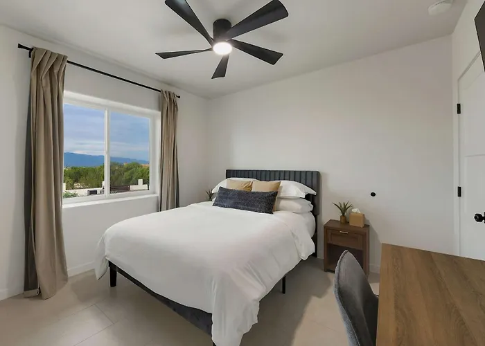 Blue Ridge Estate Stunning Views Heated Pool Tucson