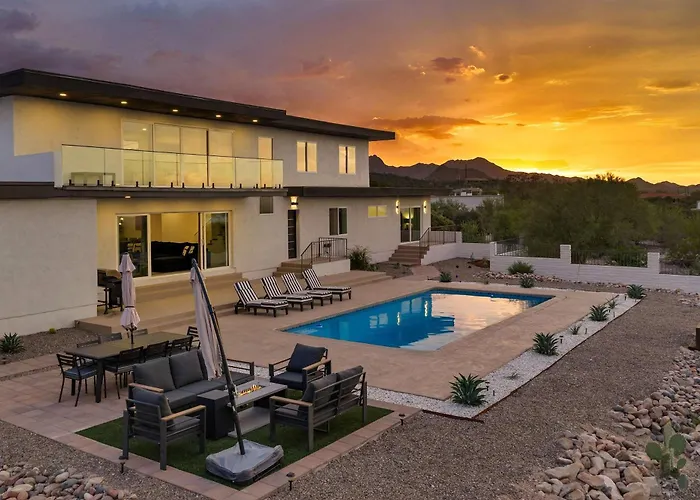 Blue Ridge Estate Stunning Views Heated Pool
